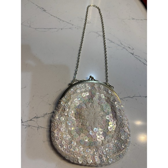 Harry Levine Handbags - White/Cream Iridescent Cocktail Kiss Lock Gold Chain Formal Purse Prom